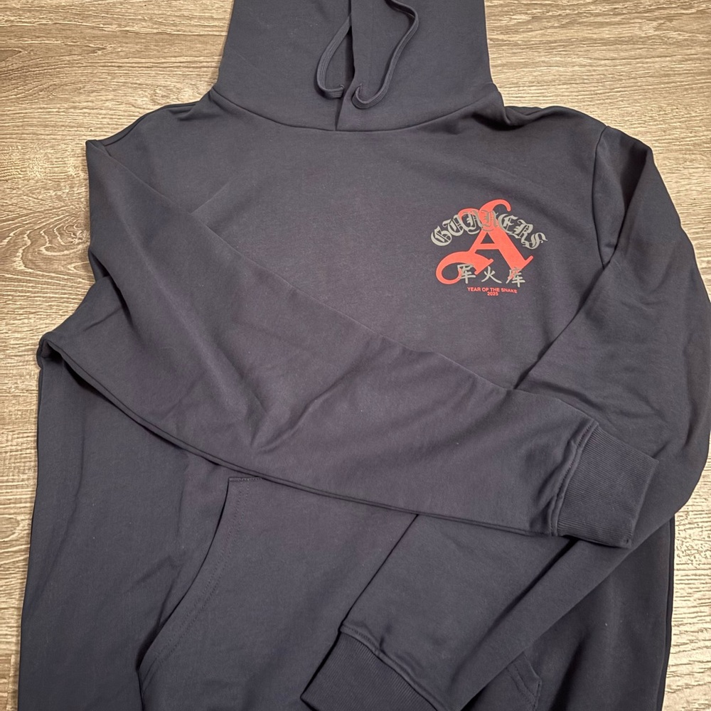 Arsenal Sweatshirt - Picture 2 of 9